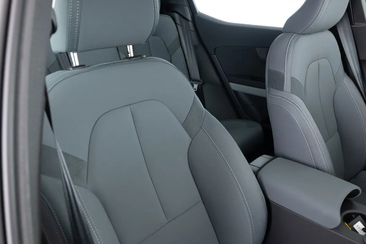 Long Range Singe Motor 82 kWh | PANORAMADAK | CARPLAY | EL. STOELEN *SOH 95.5%*