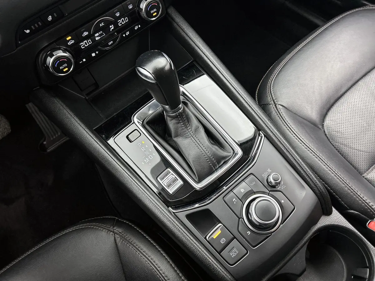 2.0 SkyActiv-G 165 Skylease GT 165 PK | Automaat | Navigatie | Airco | Stoelverwarming | Stuurverwarming | Cruise Control | Achteruitrijcamera | Elektrische verstelbare stoelen |