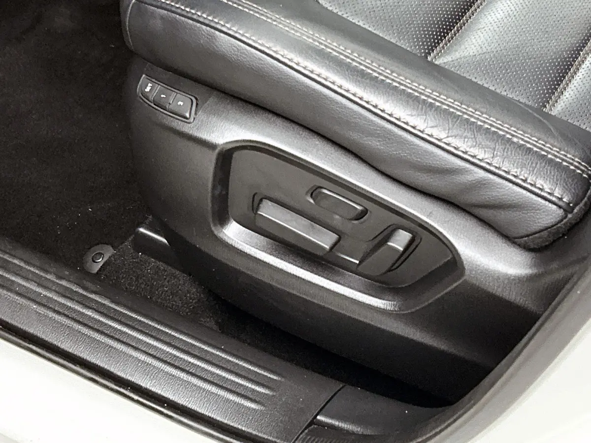 2.0 SkyActiv-G 165 Skylease GT 165 PK | Automaat | Navigatie | Airco | Stoelverwarming | Stuurverwarming | Cruise Control | Achteruitrijcamera | Elektrische verstelbare stoelen |