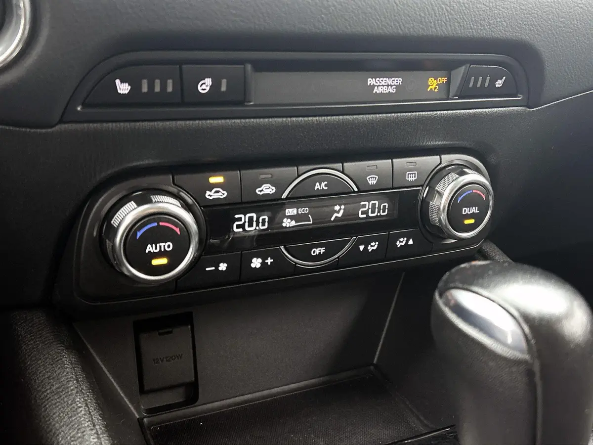 2.0 SkyActiv-G 165 Skylease GT 165 PK | Automaat | Navigatie | Airco | Stoelverwarming | Stuurverwarming | Cruise Control | Achteruitrijcamera | Elektrische verstelbare stoelen |