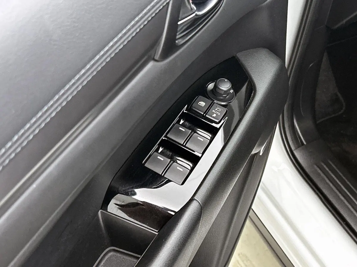 2.0 SkyActiv-G 165 Skylease GT 165 PK | Automaat | Navigatie | Airco | Stoelverwarming | Stuurverwarming | Cruise Control | Achteruitrijcamera | Elektrische verstelbare stoelen |