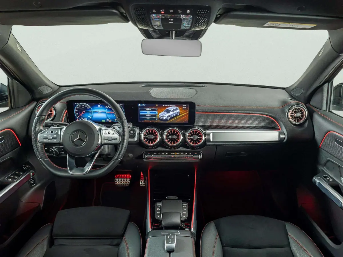 300 4MATIC AMG Line 67 kWh Premium