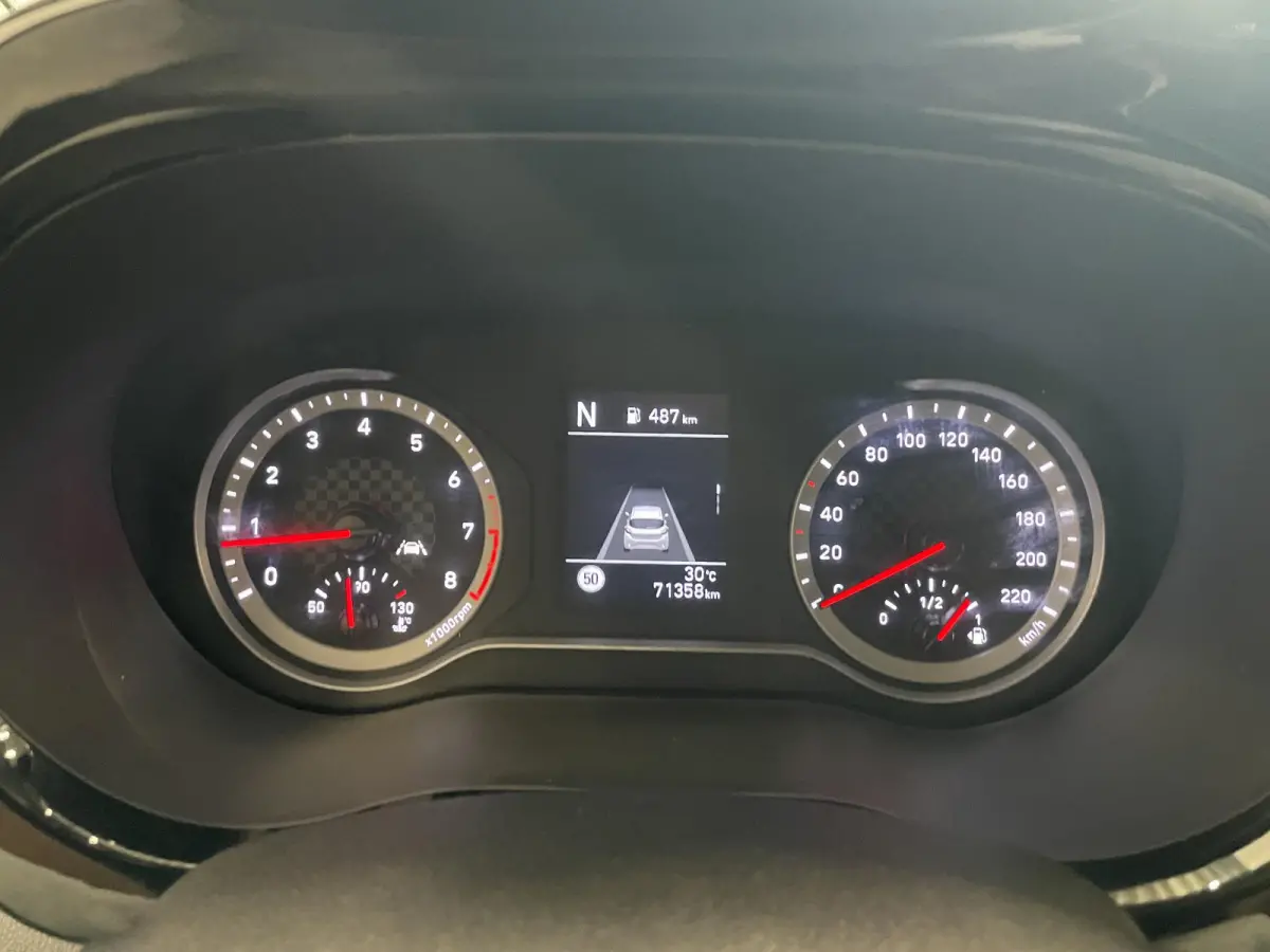 1.0 Automaat Comfort Smart 5-zits Airco Apple Carplay/Android Auto Navigatie Cruise Control