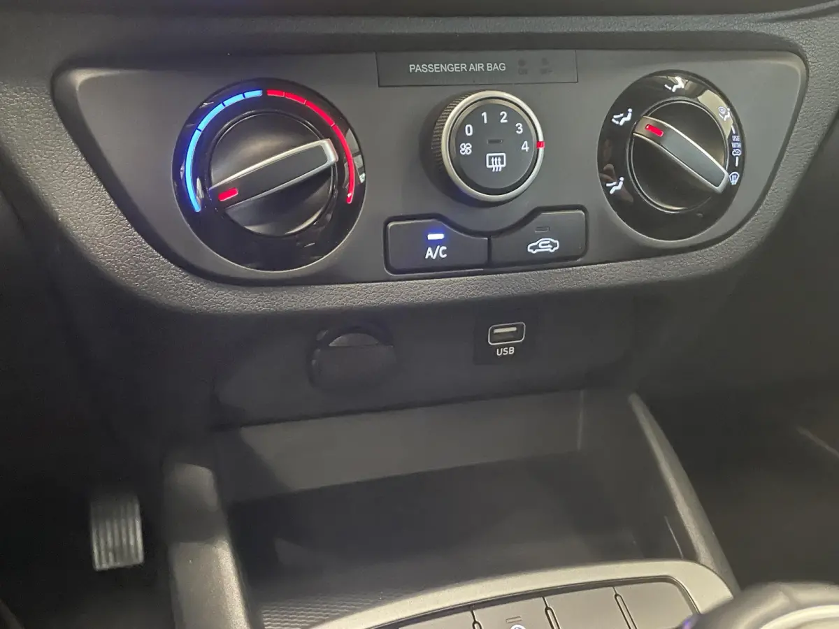 1.0 Automaat Comfort Smart 5-zits Airco Apple Carplay/Android Auto Navigatie Cruise Control