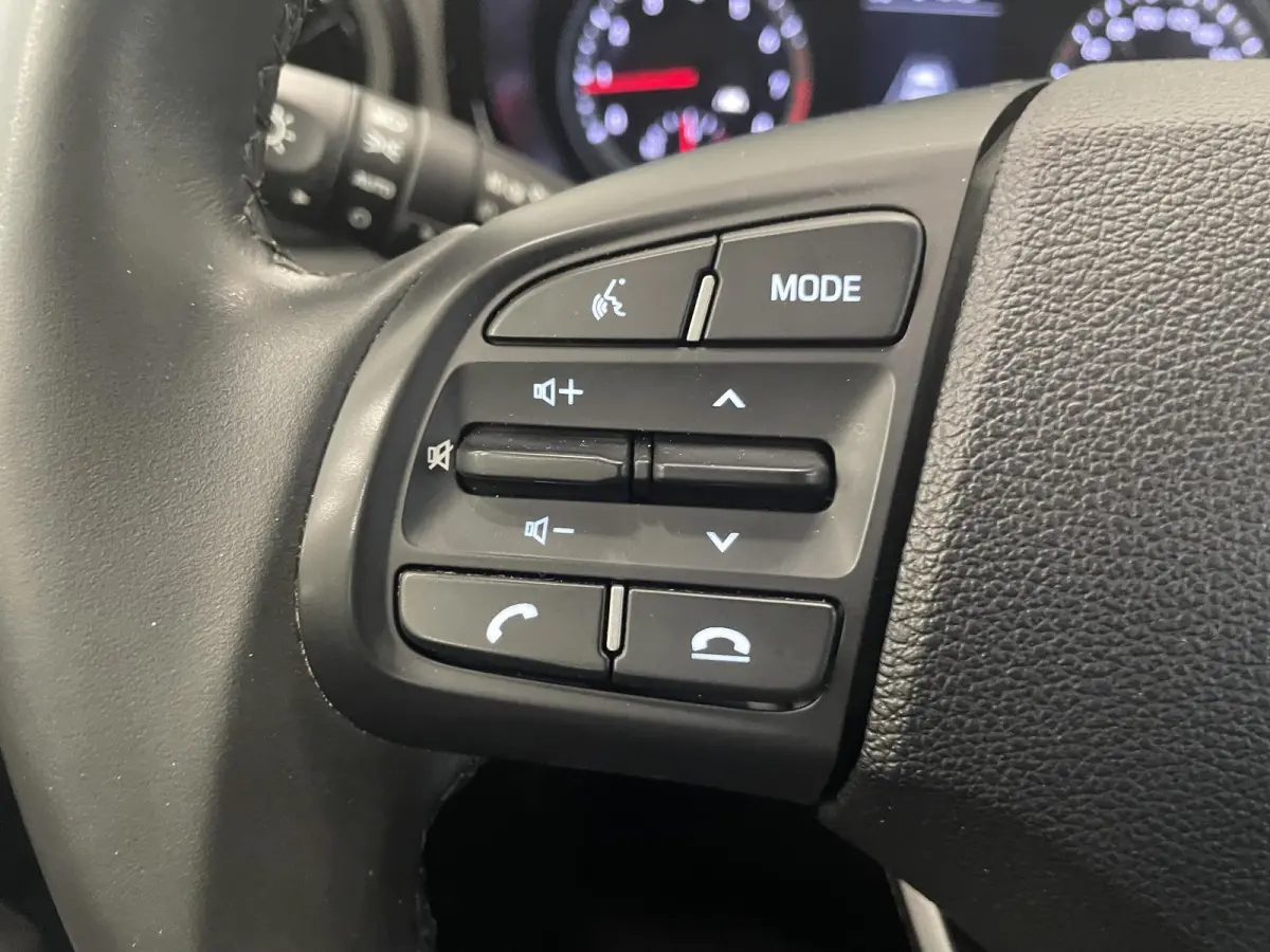 1.0 Automaat Comfort Smart 5-zits Airco Apple Carplay/Android Auto Navigatie Cruise Control
