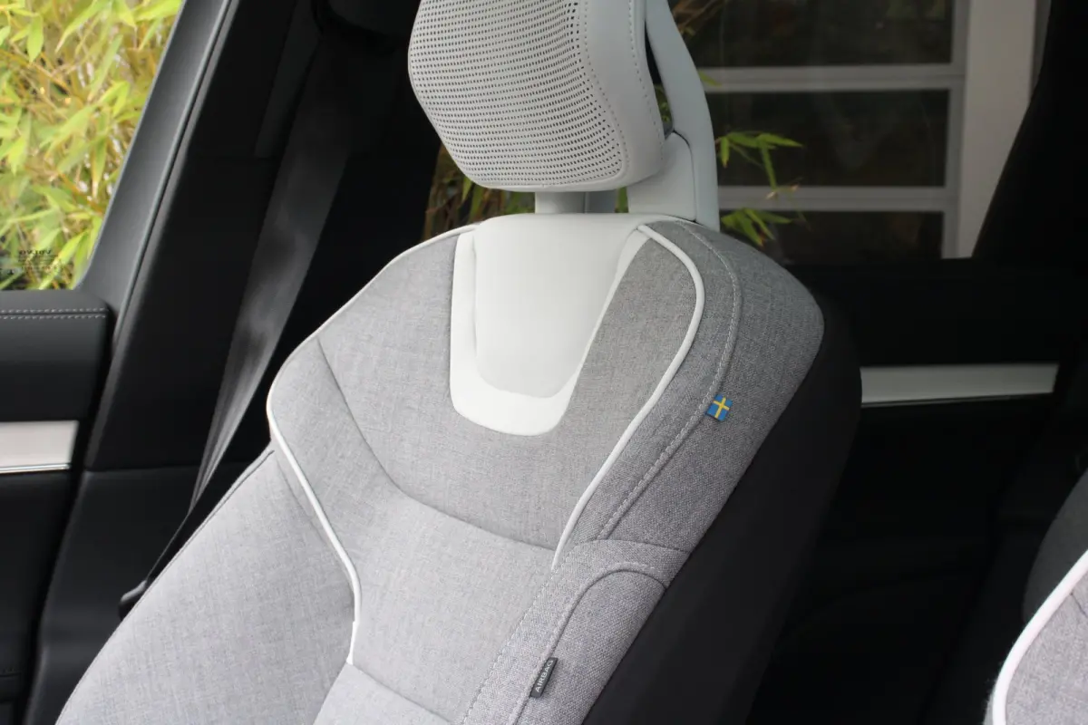 Twin Motor Performance Ultra 7p. 111 kWh | Tailored Wool | Trekhaak | Luchtvering | Bowers&Wilkins | 22" Velgen
