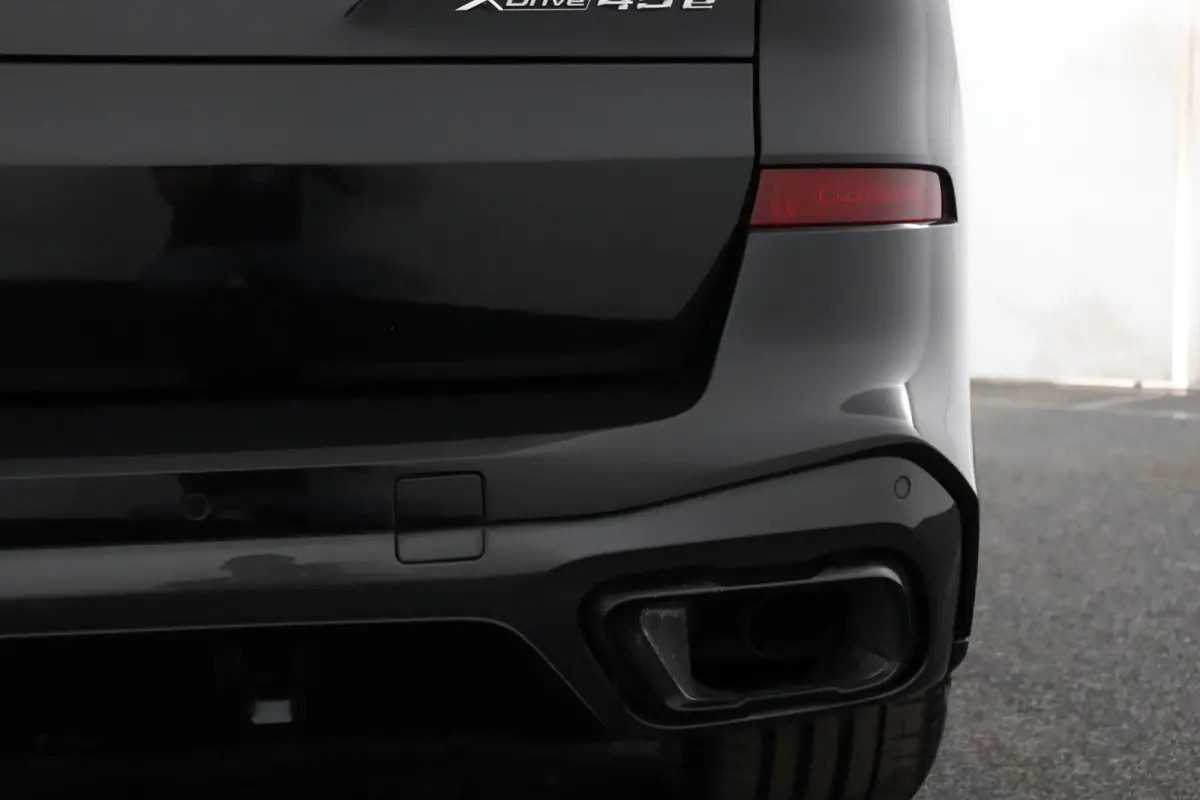 xDrive45e High Executive | SOH 77% | Bowers & Wilkins | Soft Close | Panoramadak | Driving Assistant Professional | Head-Up Display | Alcantara Hemel