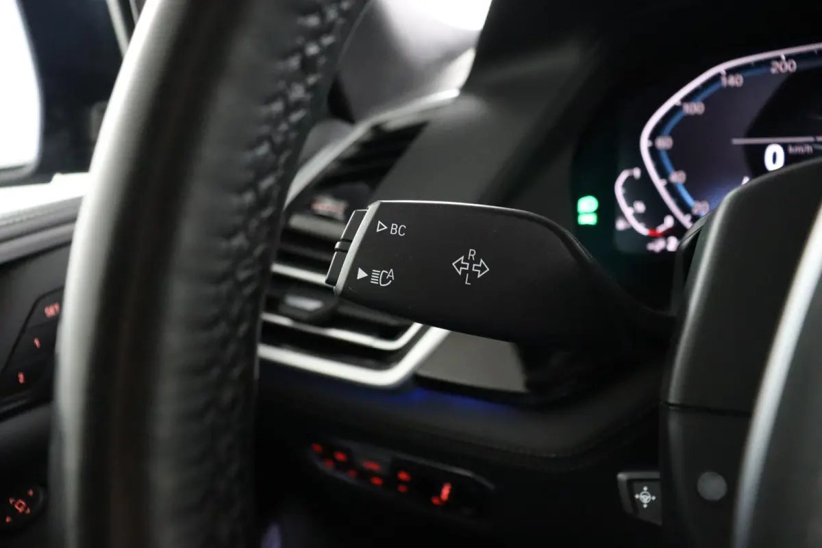 xDrive45e High Executive | SOH 77% | Bowers & Wilkins | Soft Close | Panoramadak | Driving Assistant Professional | Head-Up Display | Alcantara Hemel