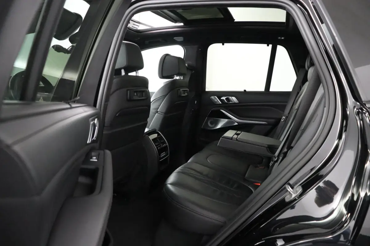 xDrive45e High Executive | SOH 77% | Bowers & Wilkins | Soft Close | Panoramadak | Driving Assistant Professional | Head-Up Display | Alcantara Hemel