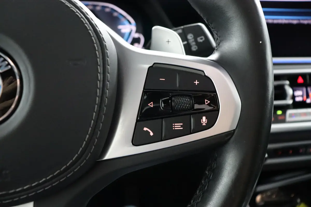 xDrive45e High Executive | SOH 77% | Bowers & Wilkins | Soft Close | Panoramadak | Driving Assistant Professional | Head-Up Display | Alcantara Hemel