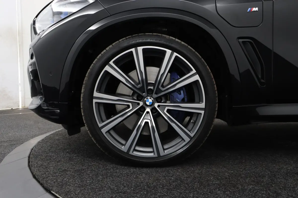 xDrive45e High Executive | SOH 77% | Bowers & Wilkins | Soft Close | Panoramadak | Driving Assistant Professional | Head-Up Display | Alcantara Hemel