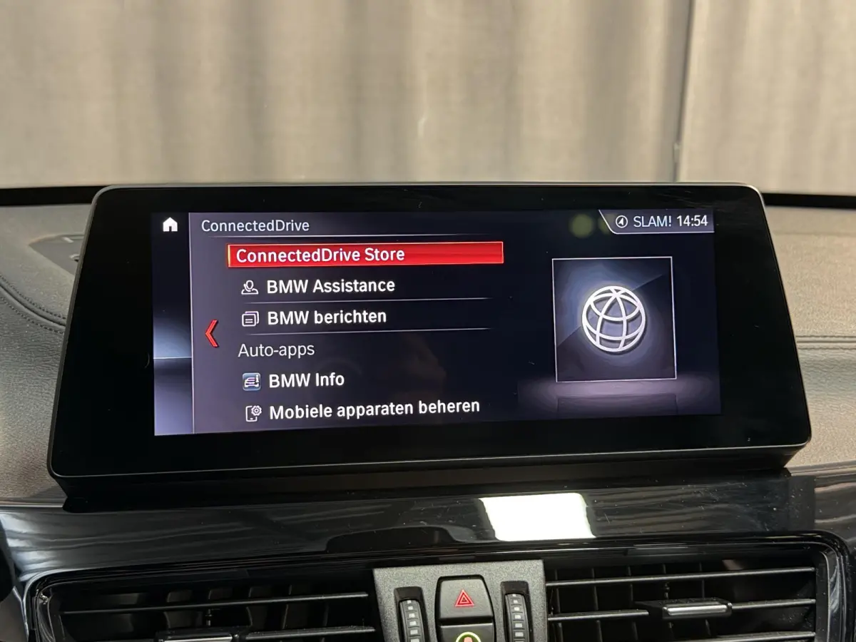 xDrive25e High Executive Edition M Sport 19"/Panoramadak/Elektrische stoel + memory/Adaptieve cruise/Keyless/HiFi/Camera
