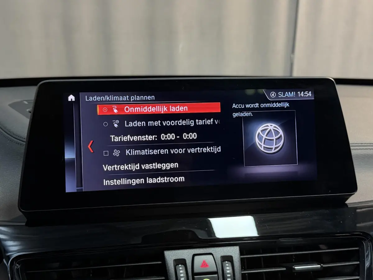 xDrive25e High Executive Edition M Sport 19"/Panoramadak/Elektrische stoel + memory/Adaptieve cruise/Keyless/HiFi/Camera