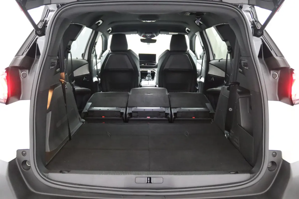 1.2 GT FACELIFT*ACC*NAVI*ECC*CAM*LED*CARPLAY*7PERS