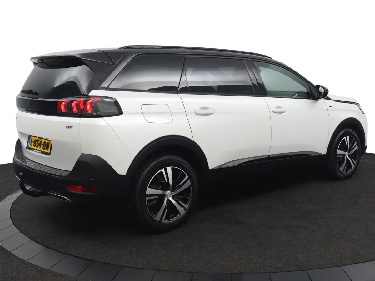 1.2 GT FACELIFT*ACC*NAVI*ECC*CAM*LED*CARPLAY*7PERS