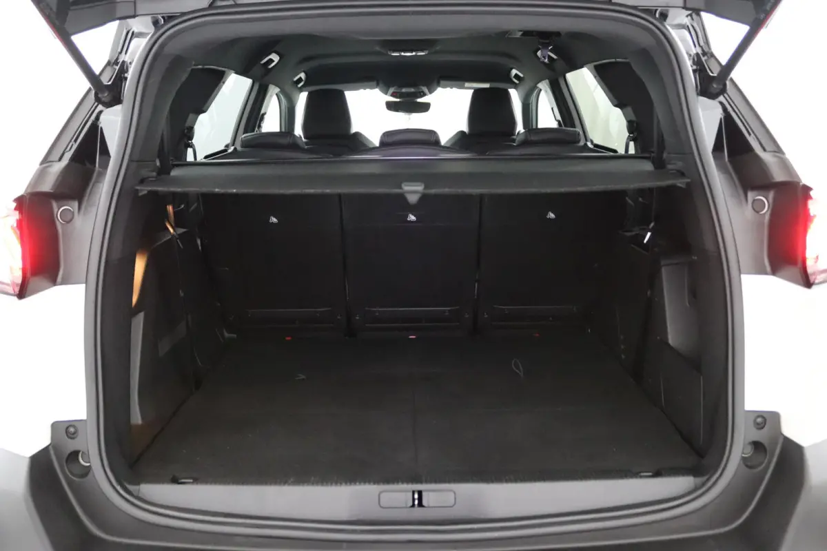 1.2 GT FACELIFT*ACC*NAVI*ECC*CAM*LED*CARPLAY*7PERS