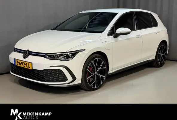 1.4 eHybrid GTE 19"/Adaptieve cruise/Lane + Travel assist/Front assist/Virtual Cockpit/Apple Carplay & Android auto/PDC v+a