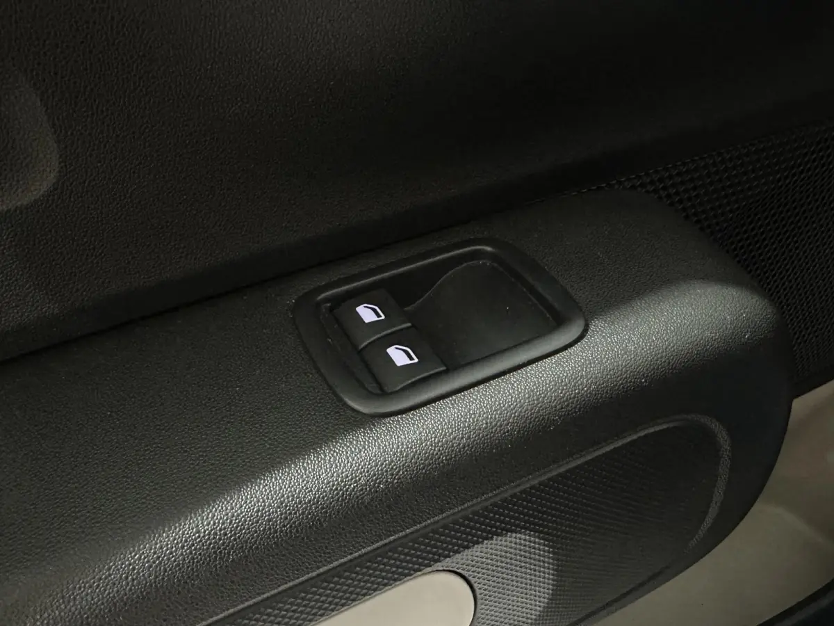 1.2 PureTech Feel | APPLE CARPLAY | PARKEERSENSOREN