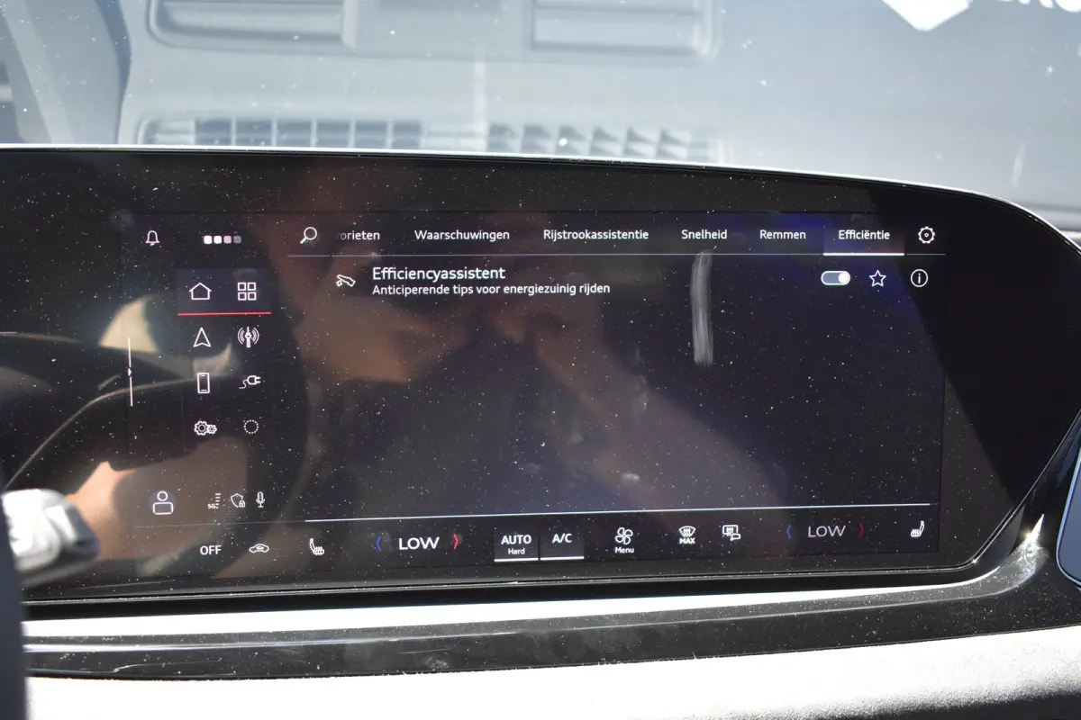 Avant TFSI quattro 270 kW | Oled achterlichten| 367pk | Bang & Olufsen | Leder alcantara | Instelbaar onderstel | Head-up display |