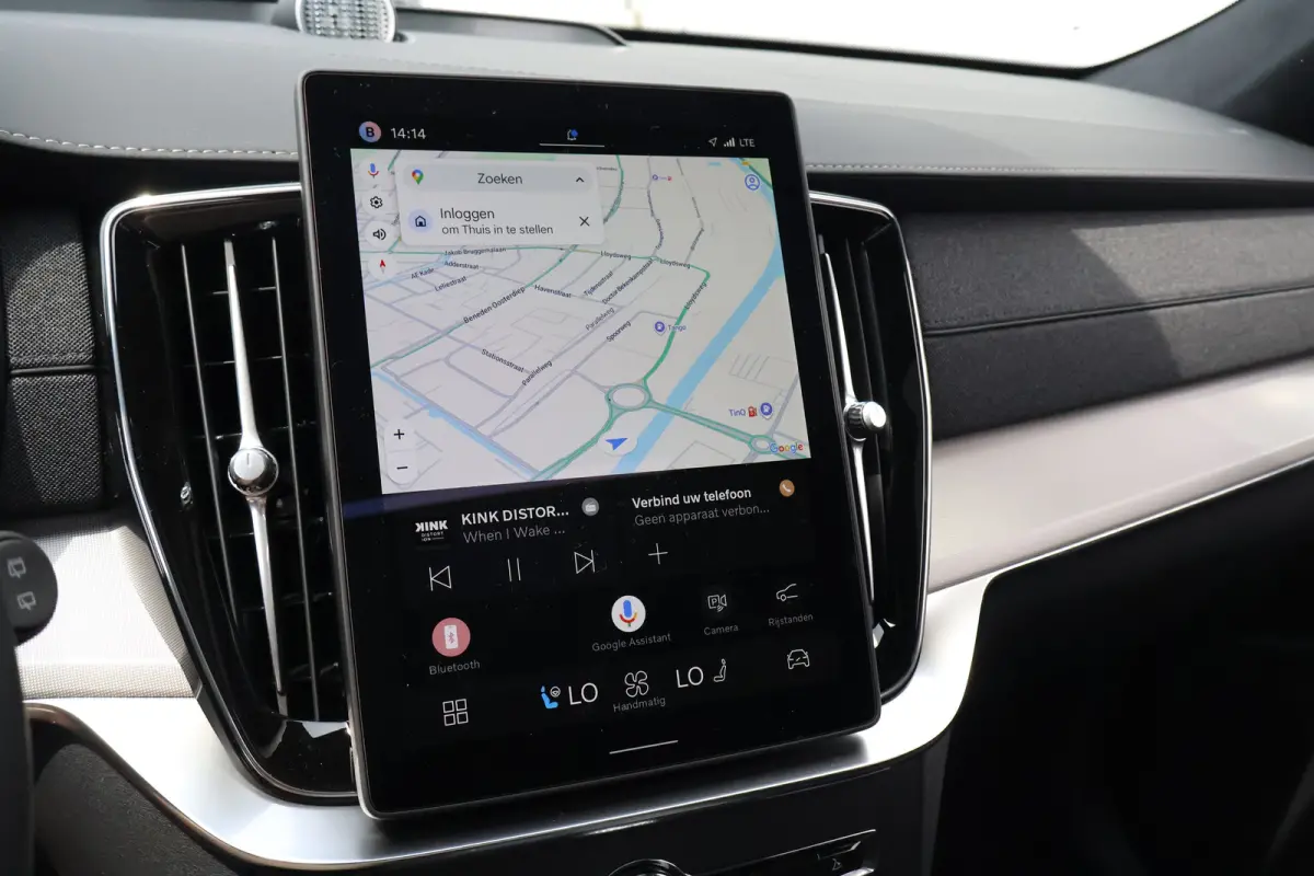 2.0 T8 Plug-in hybrid AWD Ultra Bright Exec. Ed. €14.845,- Demo Voordeel!! | 22" | Luchtvering | Massage | Trekhaak |