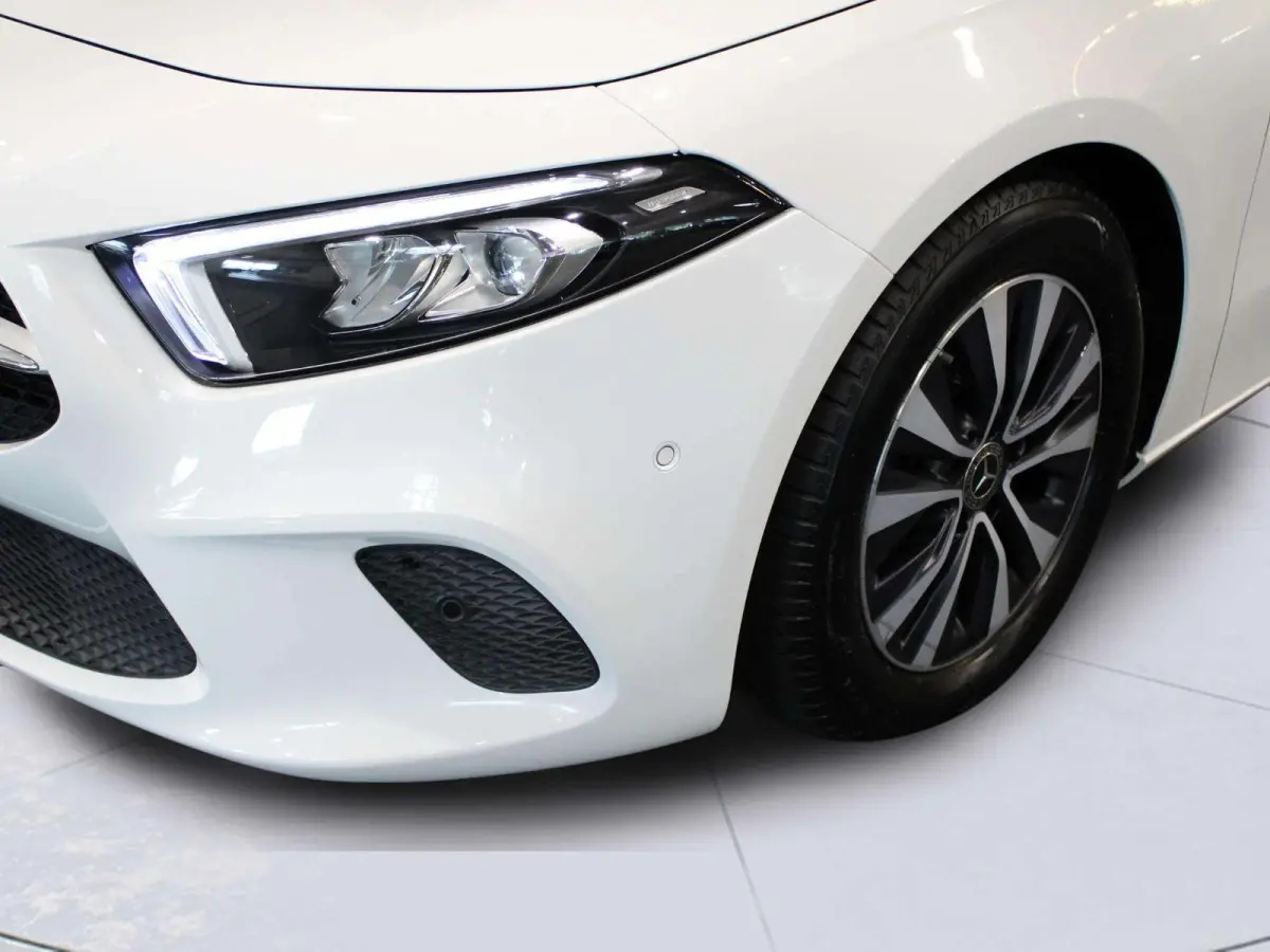 Hatchback 180 Business Solution