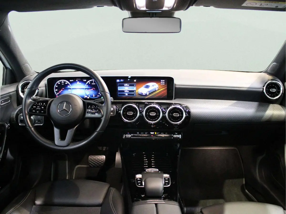 Hatchback 180 Business Solution