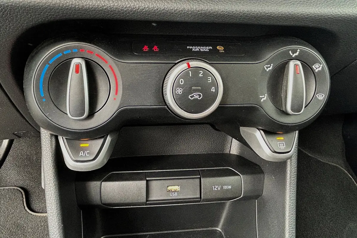 1.0 DPi ComfortLine CRUISE AIRCO NAVI