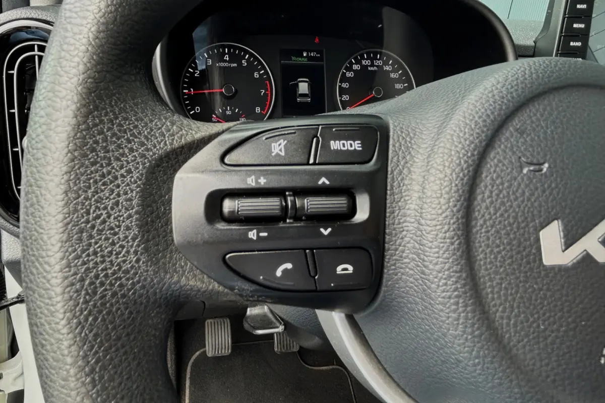 1.0 DPi ComfortLine CRUISE AIRCO NAVI