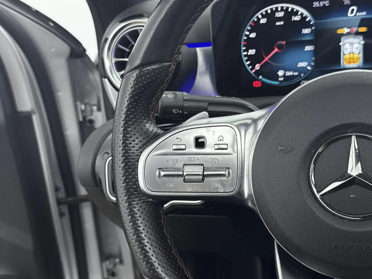 250 e Business Solution AMG Limited | PANO | Cruise Control | Achteruitrijcamera | Elekt. stoelverstelling + Memory | Stoelverwarming | Ambiance sfeerverlichting |
