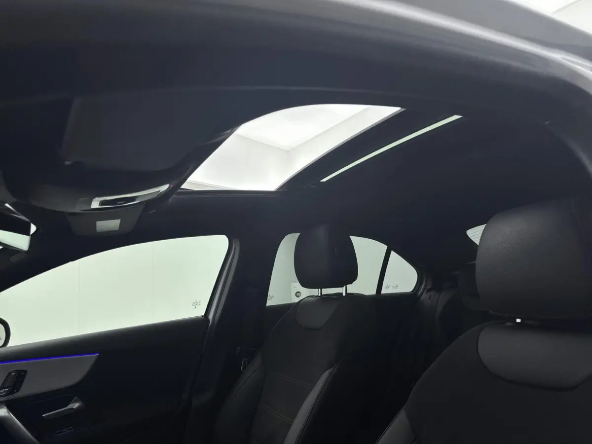 250 e Business Solution AMG Limited | PANO | Cruise Control | Achteruitrijcamera | Elekt. stoelverstelling + Memory | Stoelverwarming | Ambiance sfeerverlichting |