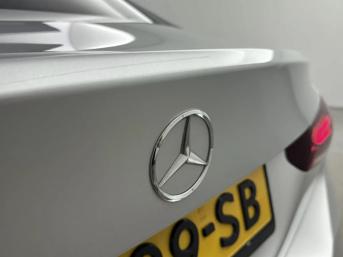 250 e Business Solution AMG Limited | PANO | Cruise Control | Achteruitrijcamera | Elekt. stoelverstelling + Memory | Stoelverwarming | Ambiance sfeerverlichting |
