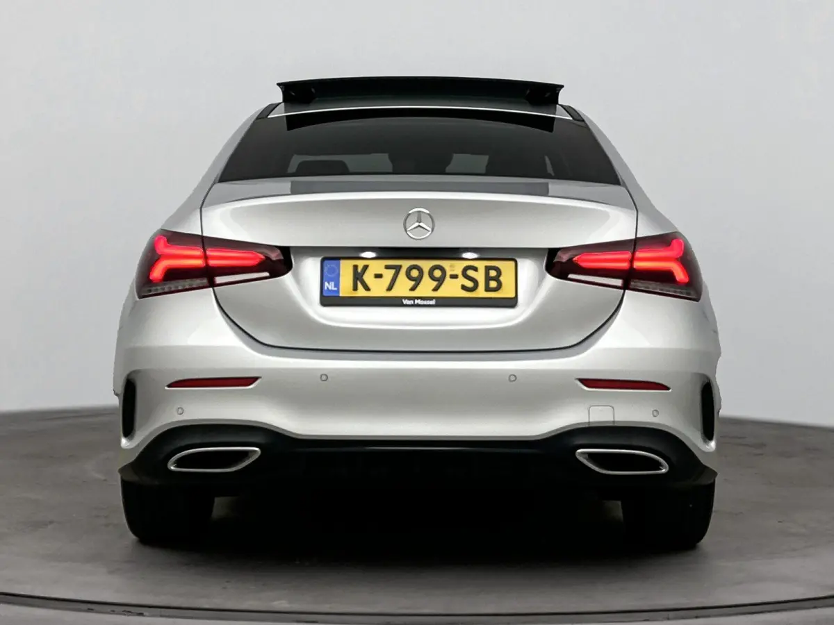 250 e Business Solution AMG Limited | PANO | Cruise Control | Achteruitrijcamera | Elekt. stoelverstelling + Memory | Stoelverwarming | Ambiance sfeerverlichting |