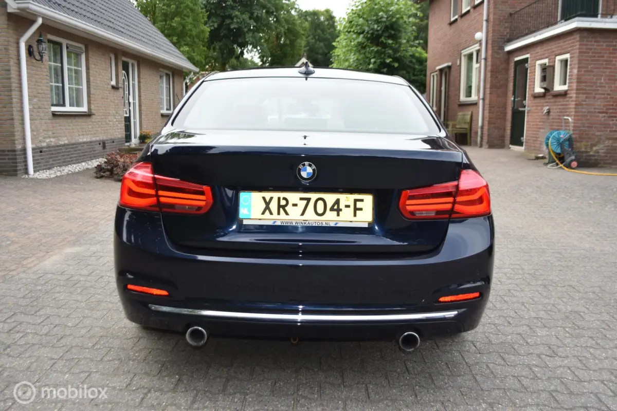 340i Luxury Aut
