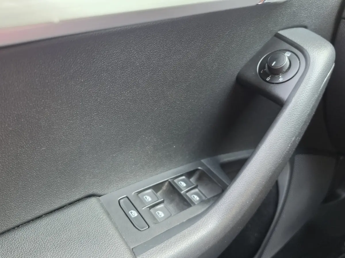 1.0 TSI Aut Dealer onderhouden Navi Carplay Nap