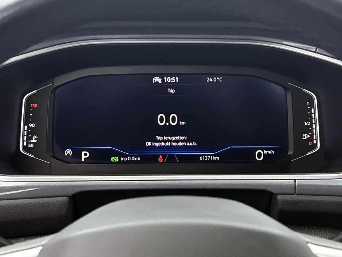 1.5 TSI Style | 150 PK | Automaat | Keyless | Digital Cockpit PRO | Stoelverwarming | Parkeercamera | Art-Velours Stoelen | All Season Banden