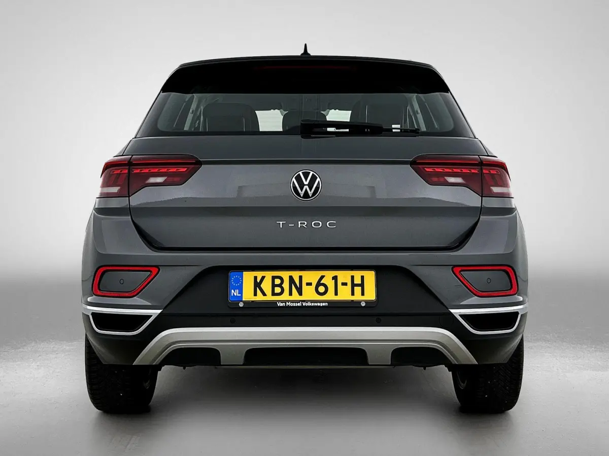 1.5 TSI Style | 150 PK | Automaat | Keyless | Digital Cockpit PRO | Stoelverwarming | Parkeercamera | Art-Velours Stoelen | All Season Banden