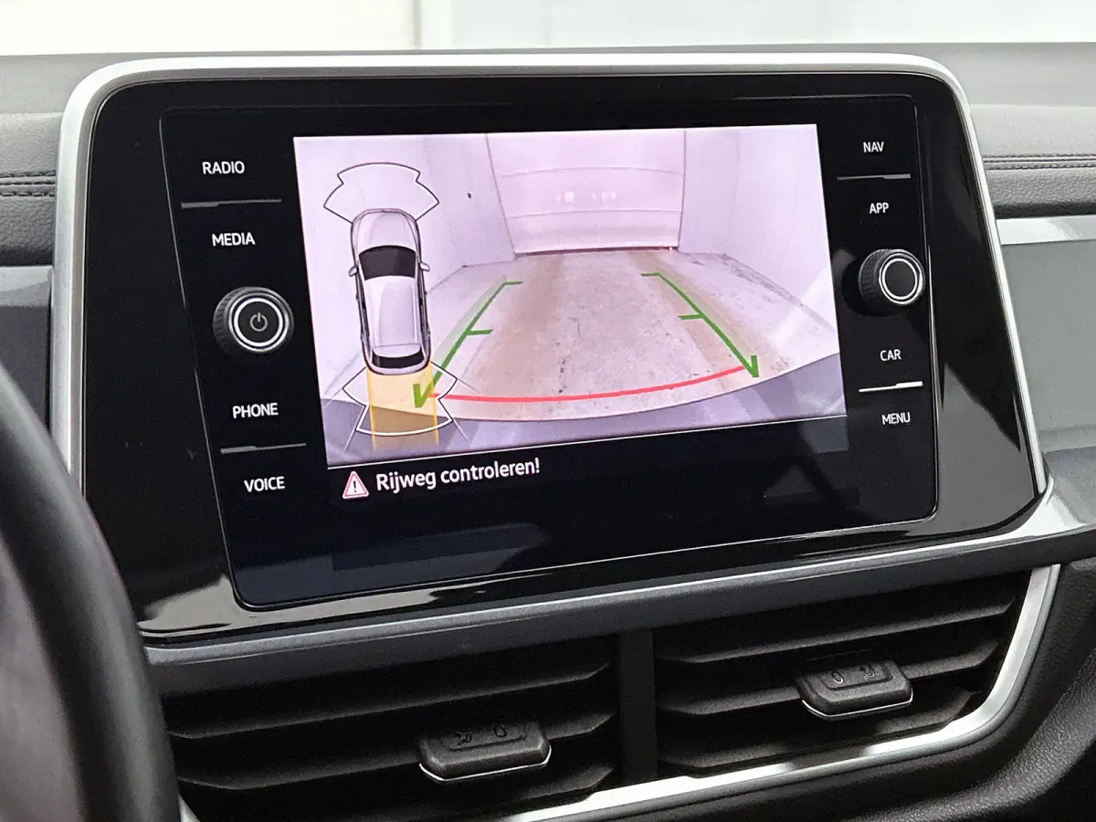 1.5 TSI Style | 150 PK | Automaat | Keyless | Digital Cockpit PRO | Stoelverwarming | Parkeercamera | Art-Velours Stoelen | All Season Banden