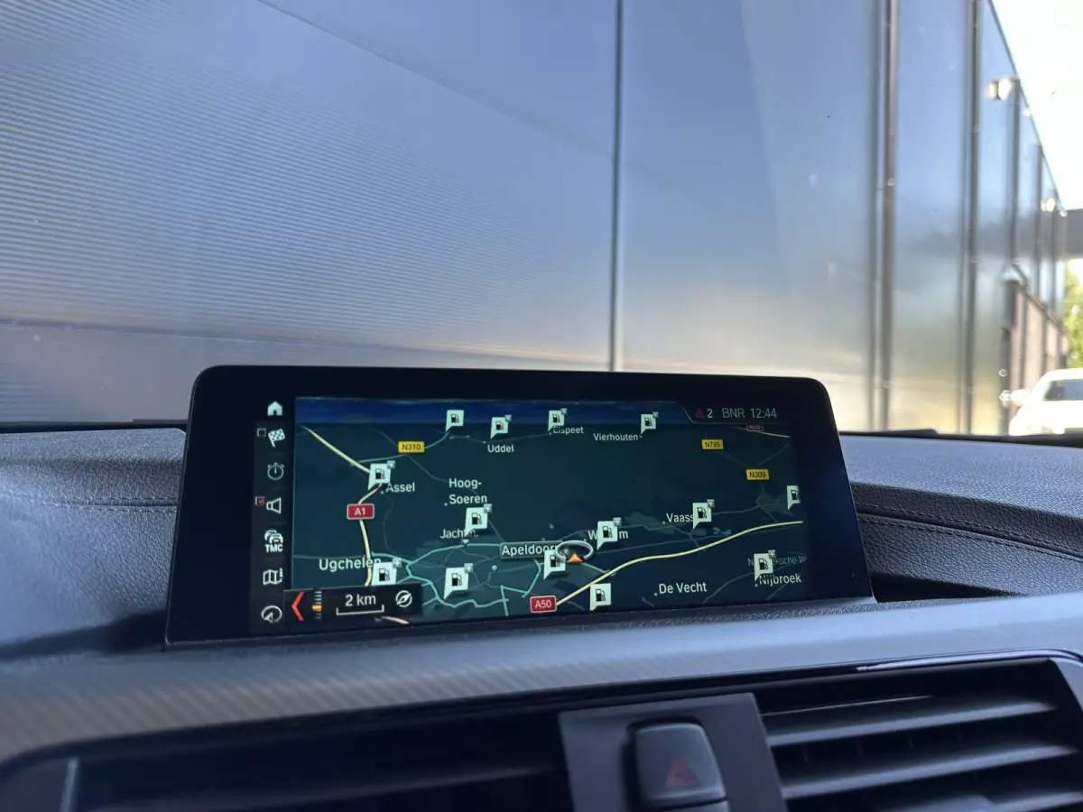 318i LCI | M-SPORT | AUT. | LED | LEER | NL-Auto |