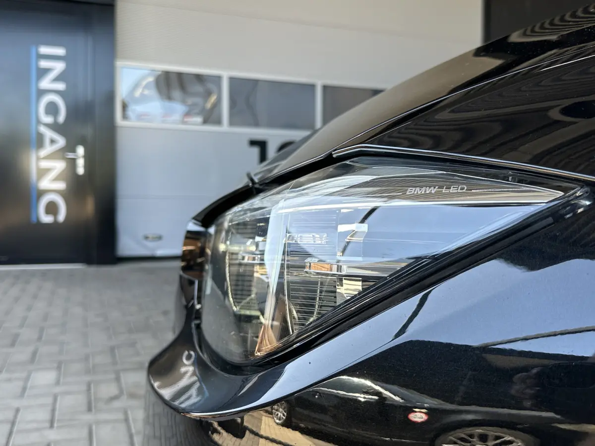 318i LCI | M-SPORT | AUT. | LED | LEER | NL-Auto |