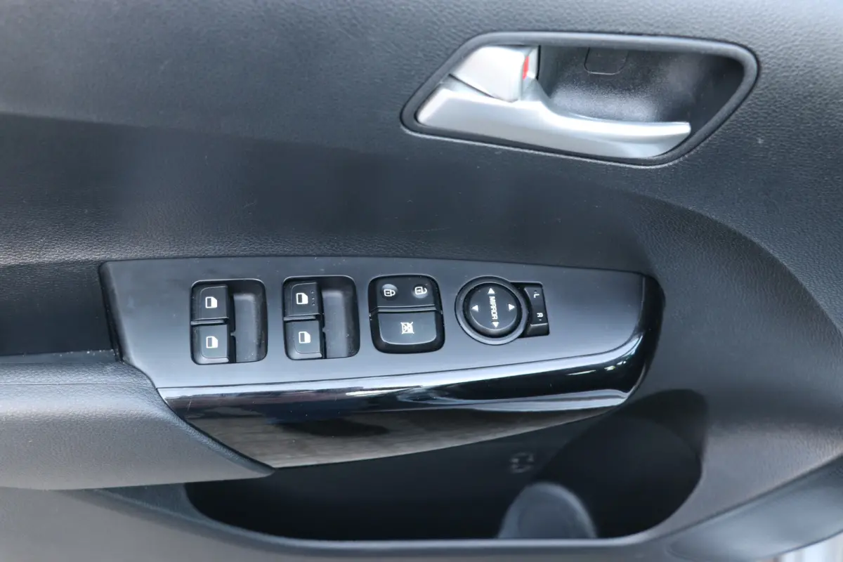 1.0 DPI DynamicLine 5person DynamicLine | Camera | Cruise Control | Apple Carpla