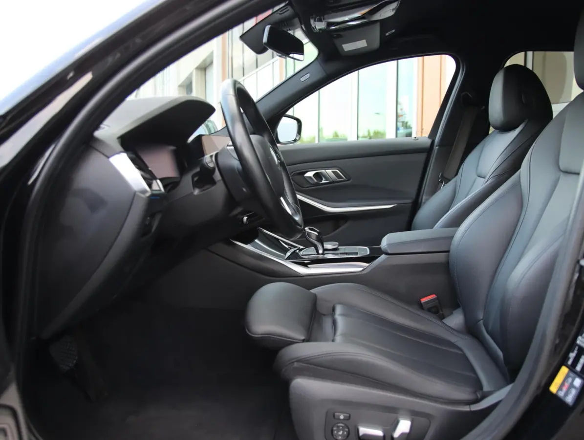 330e High Executive | Memory | Adaptive cruise control