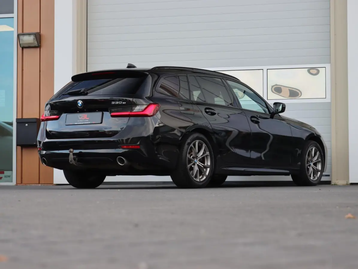 330e High Executive | Memory | Adaptive cruise control