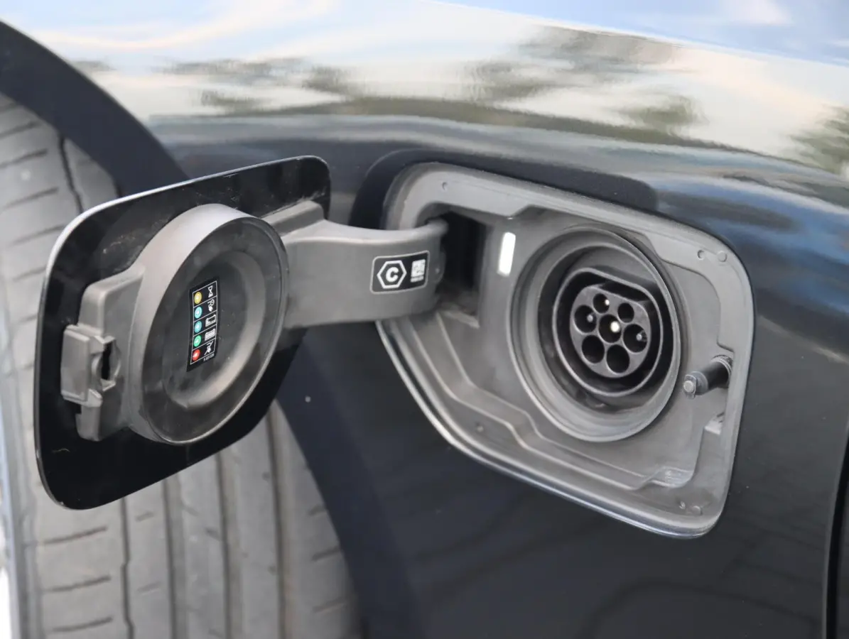 330e High Executive | Memory | Adaptive cruise control