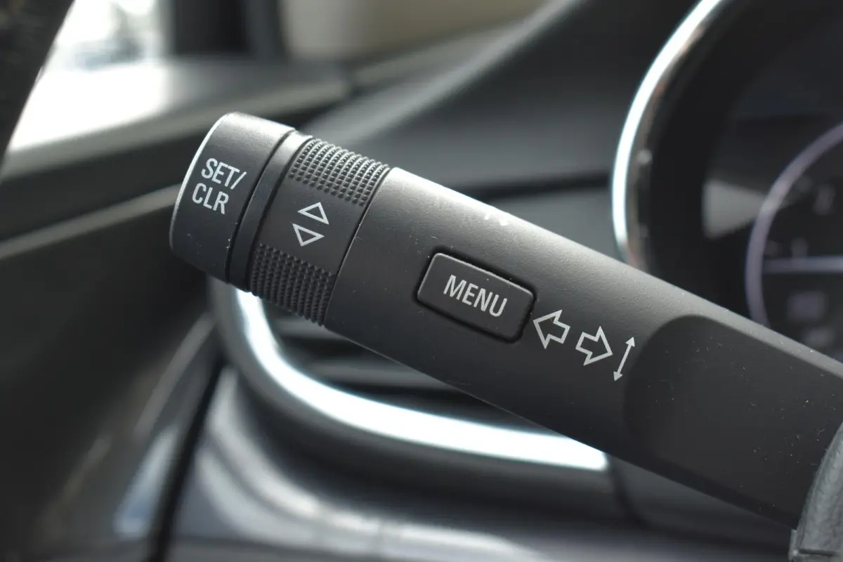 1.4 Turbo Innovation ECC LMV NAVI LED