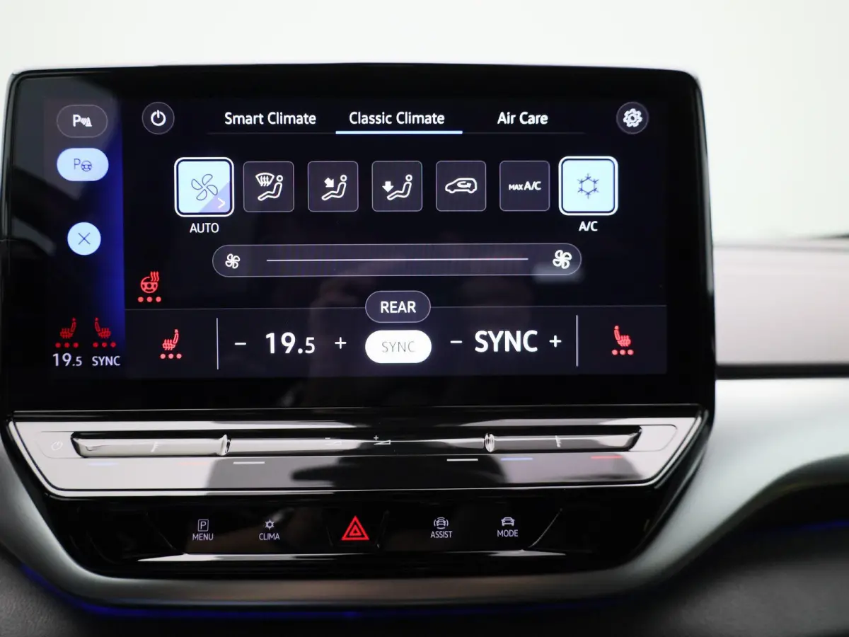ID.5 Pro 77 kWh 204 PK| Dealeronderhouden | Warmtepomp | Trekhaak | Navigatie | Premium Audio | Artvelours | 360 Camera | Head-Updisplay