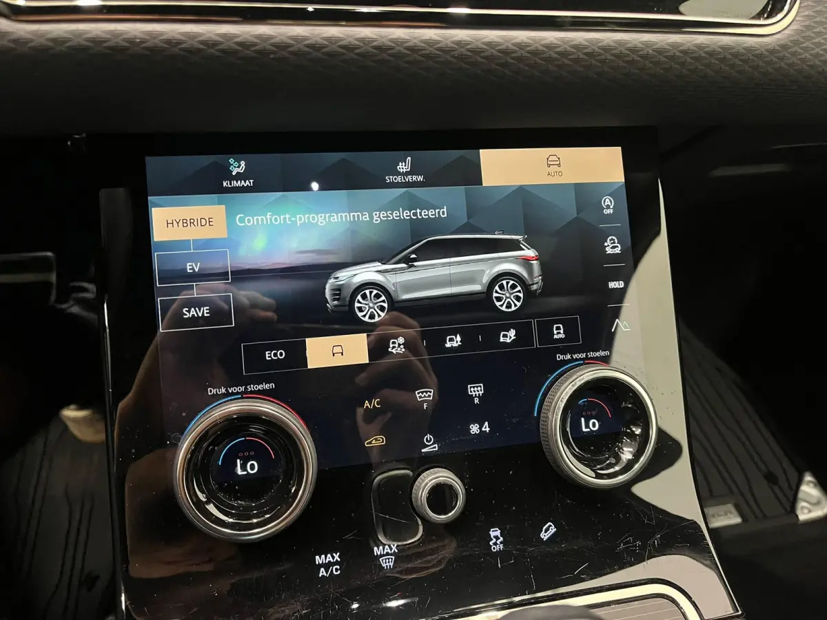 1.5 P300e AWD R-Dynamic S Navigatie Apple Carplay Android Auto Camera Parkeersensoren Cruise Control Elektrisch verstelbare stoelen Stoelverwarming Full Climate Control Lichtmetalen velgen