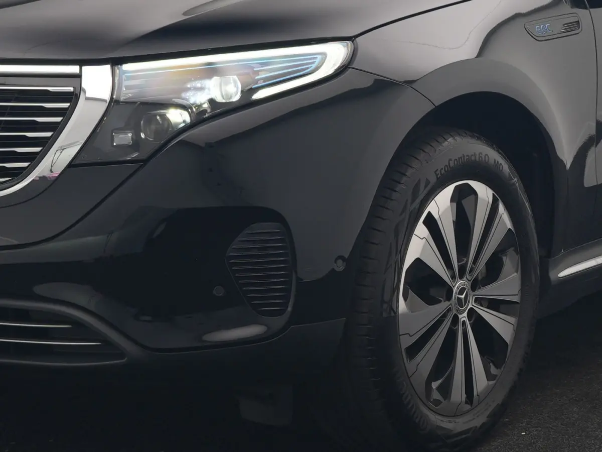 400 4MATIC 85 kWh 408pk Dealer O.H SOH 96.1% | Panodak | Adaptive Cruise | 360 Camera | Lederen Sportstoelen Massage & Verwarmd | Multibeam LED | MBUX Widescreen Navi | Keyless | Sfeerverlic