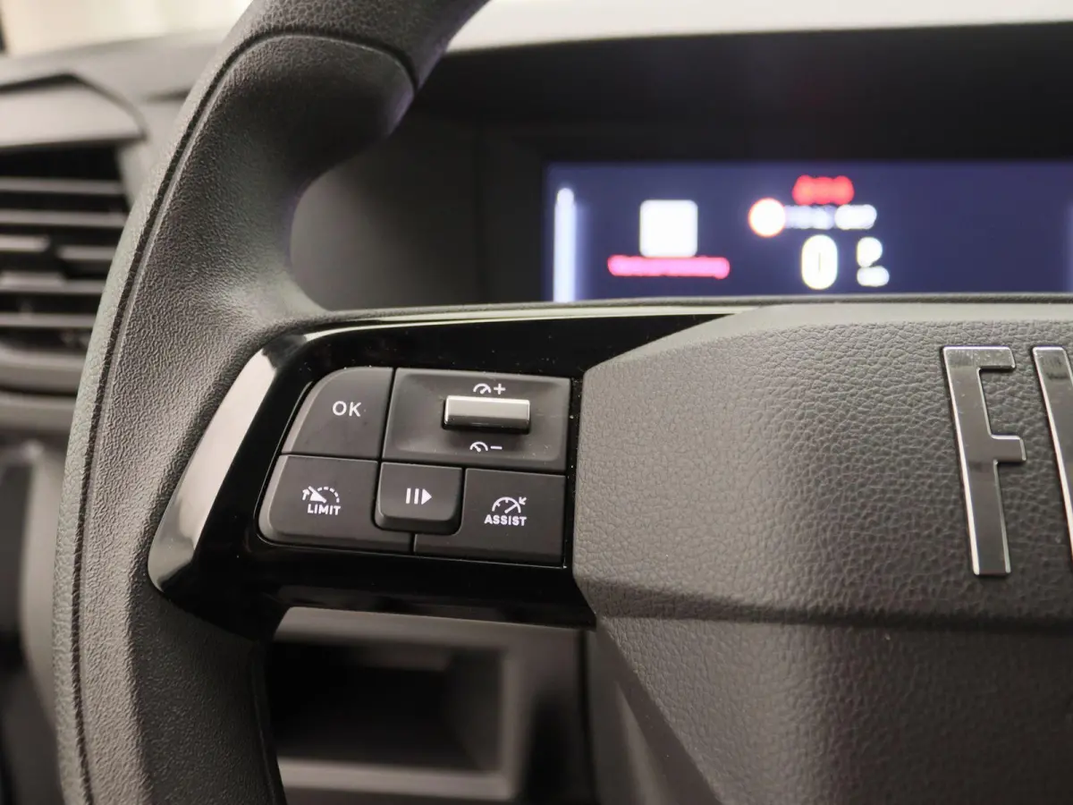 2.0 Diesel 145 S&S L3 | Airco | Parkeersensoren | Cruise control