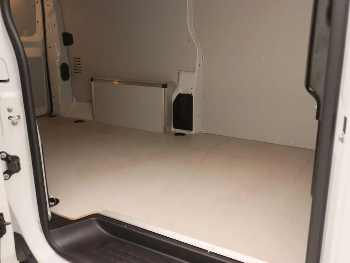 2.0 Diesel 145 S&S L3 | Airco | Parkeersensoren | Cruise control