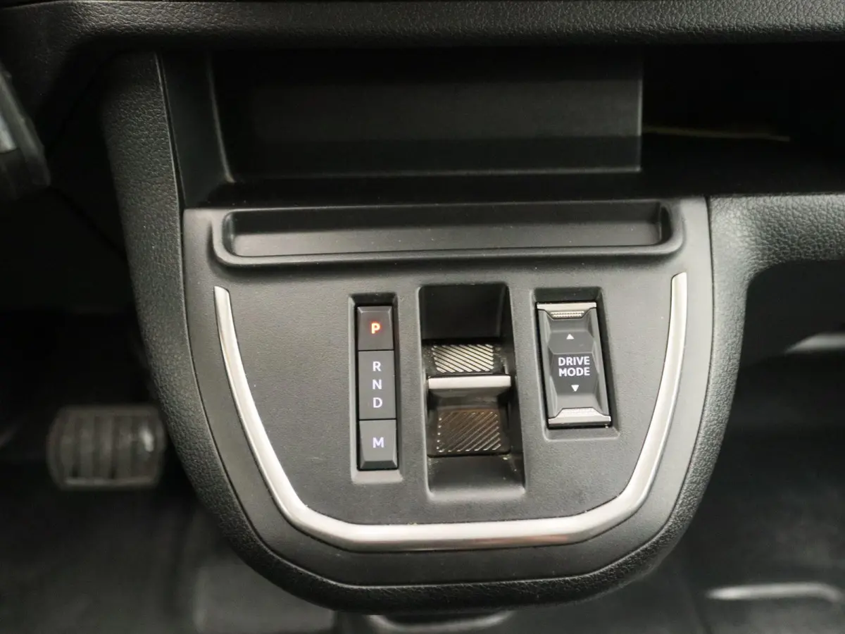 2.0 Diesel 145 S&S L3 | Airco | Parkeersensoren | Cruise control